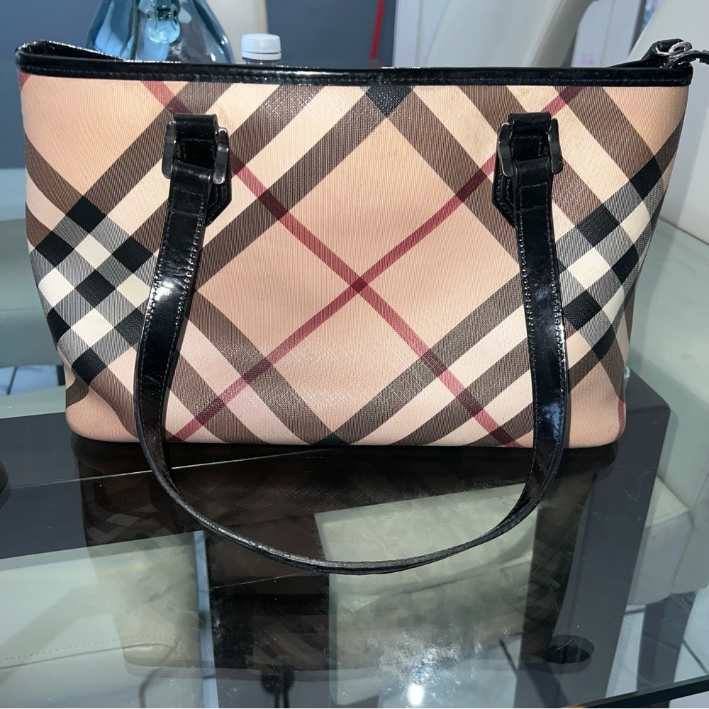 Burberry bag🧡🤎🖤